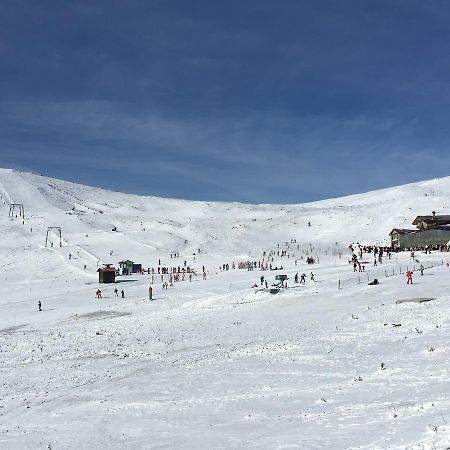 Aitheron Hotel Air Park Zervi Экстерьер фото