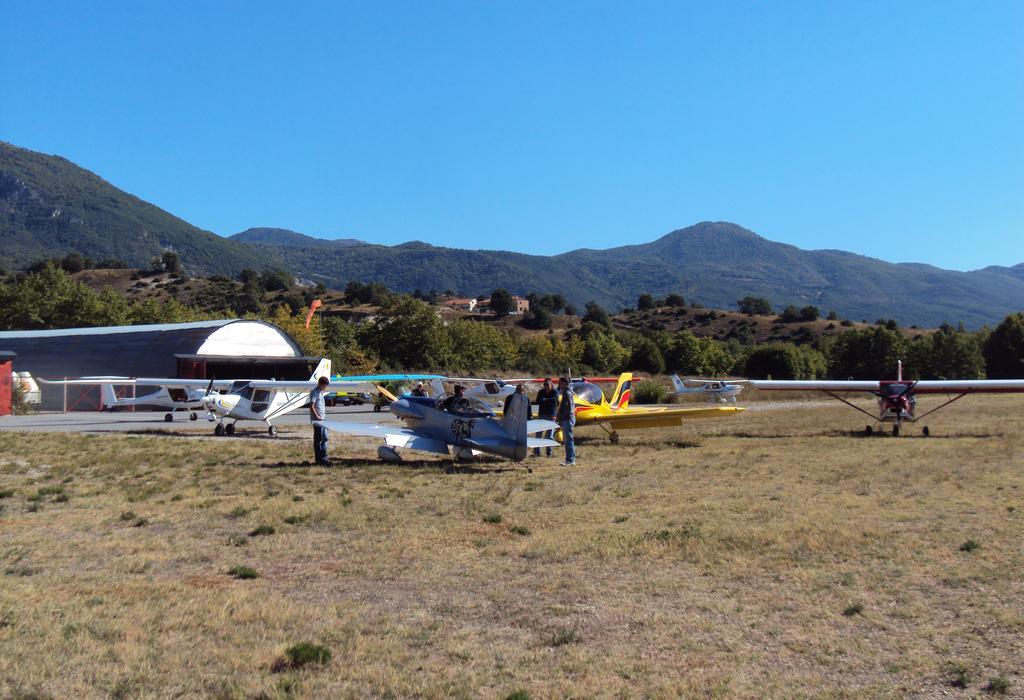 Aitheron Hotel Air Park Zervi Экстерьер фото
