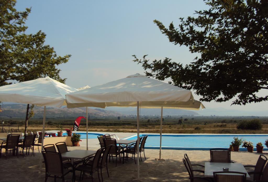 Aitheron Hotel Air Park Zervi Экстерьер фото