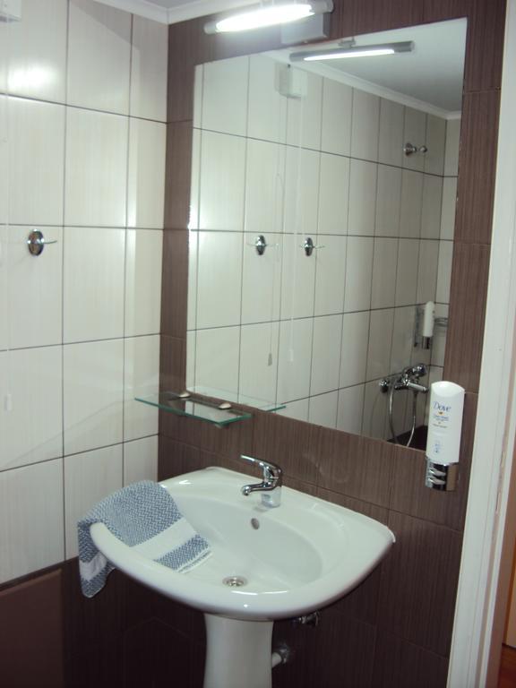 Aitheron Hotel Air Park Zervi Экстерьер фото