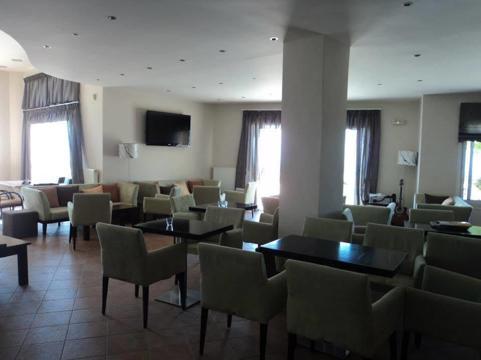 Aitheron Hotel Air Park Zervi Экстерьер фото