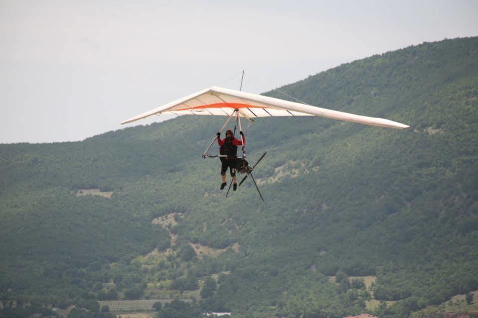 Aitheron Hotel Air Park Zervi Экстерьер фото